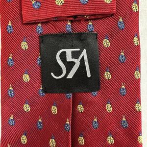 S5A Saks Fifth Avenue 100% Silk Tie Red With Ladybug Pattern  59" X 3.75"